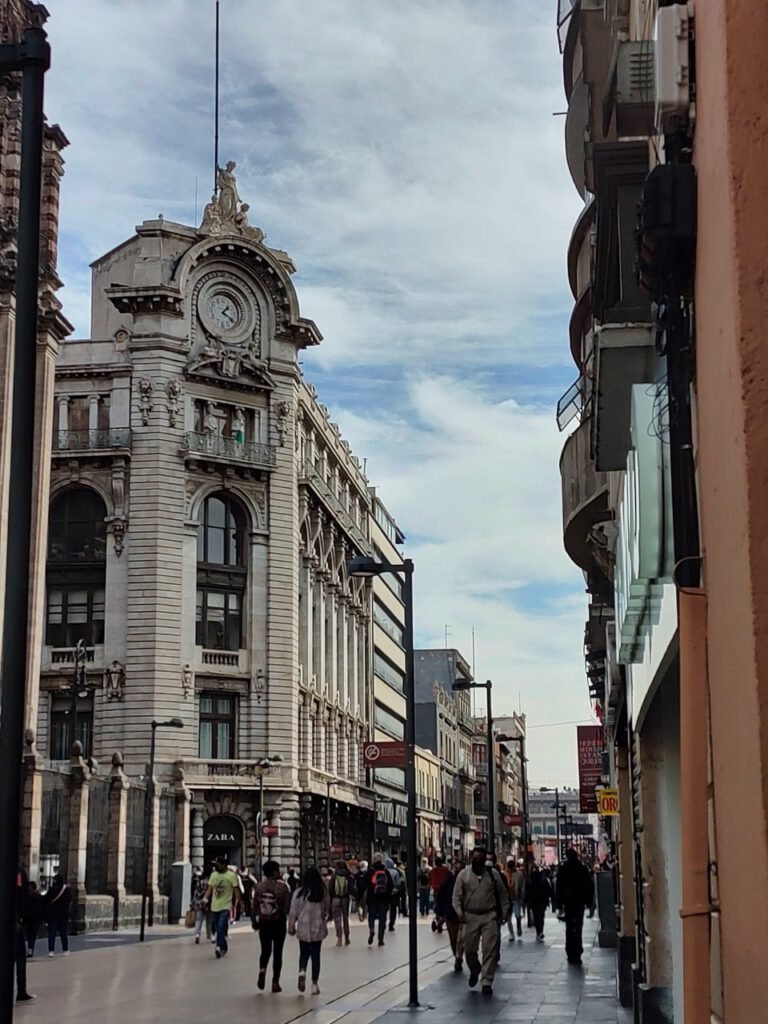Una Vista del Pasado al Presente: Degustación + Centro Histórico de CDMX